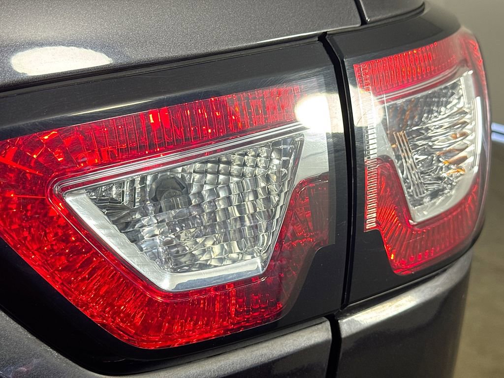 Used 2016 Chevrolet Traverse LS image 30