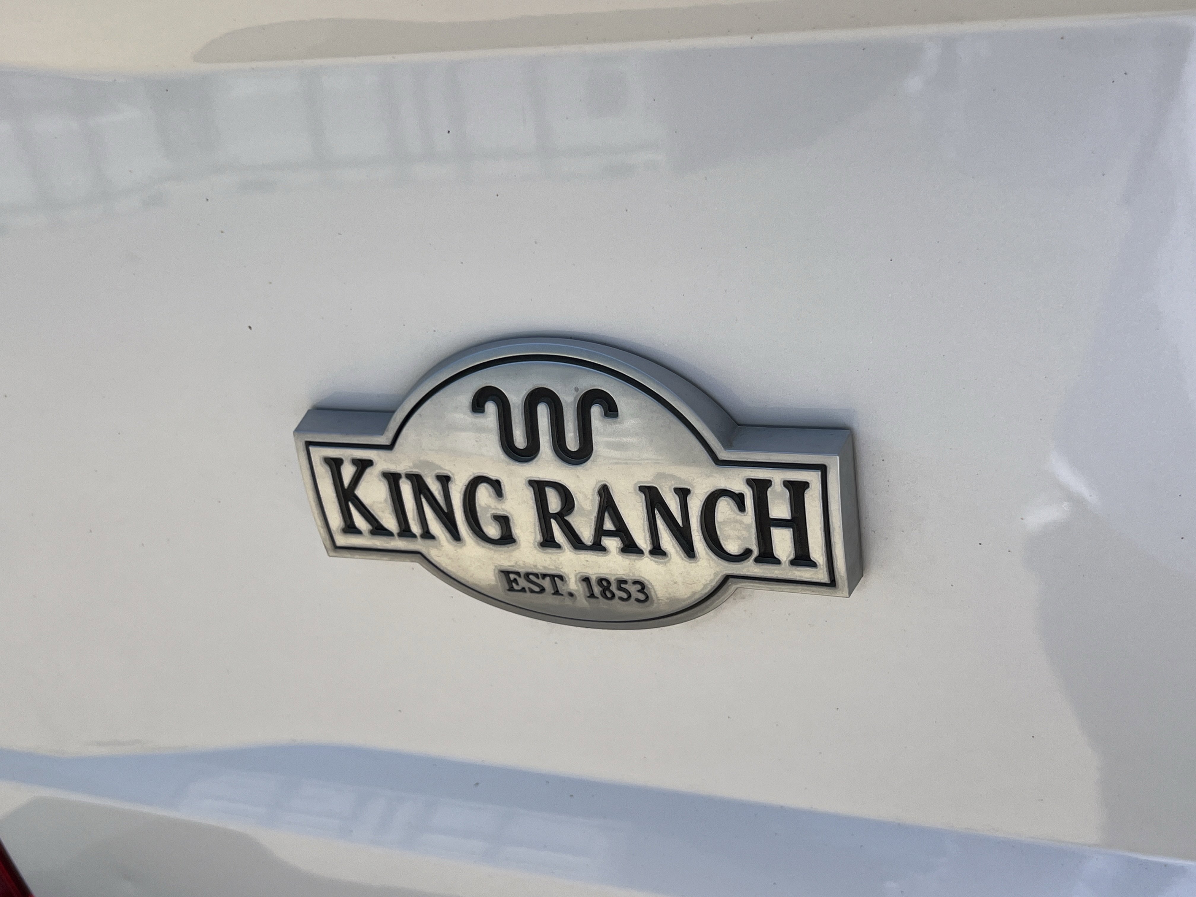 Used 2017 Ford F350 King Ranch w/ King Ranch Ultimate Package AWD/4WD image 40