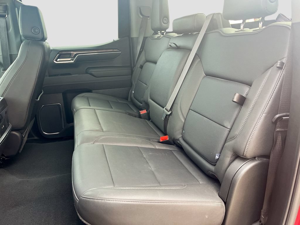 Used 2024 Chevrolet Silverado 1500 LTZ AWD/4WD image 25