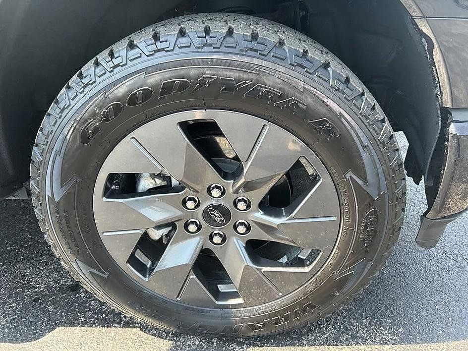 Used 2022 Ford F150 Lightning Lariat AWD/4WD image 27