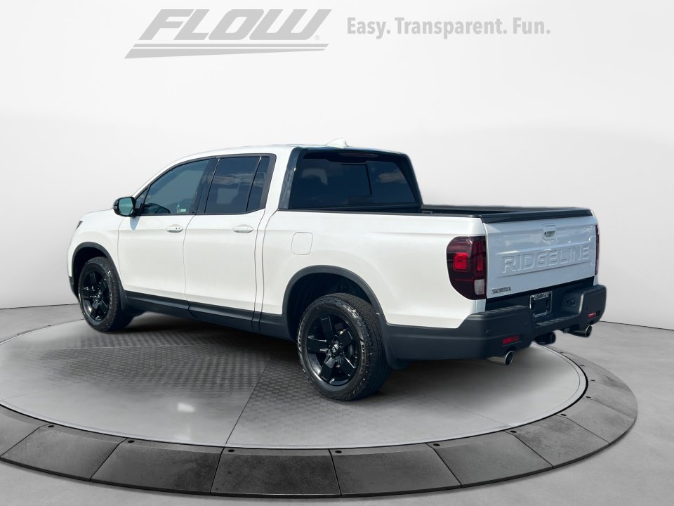 Certified 2024 Honda Ridgeline Black Edition image 5