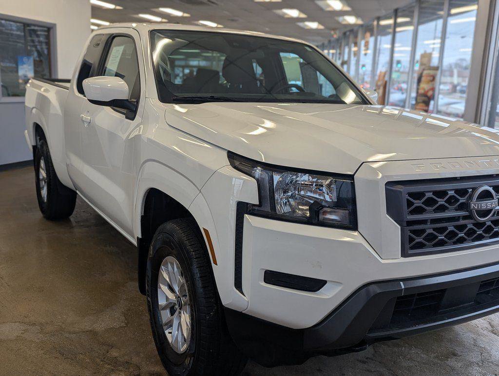 Used 2024 Nissan Frontier SV w/ Technology Package image 7