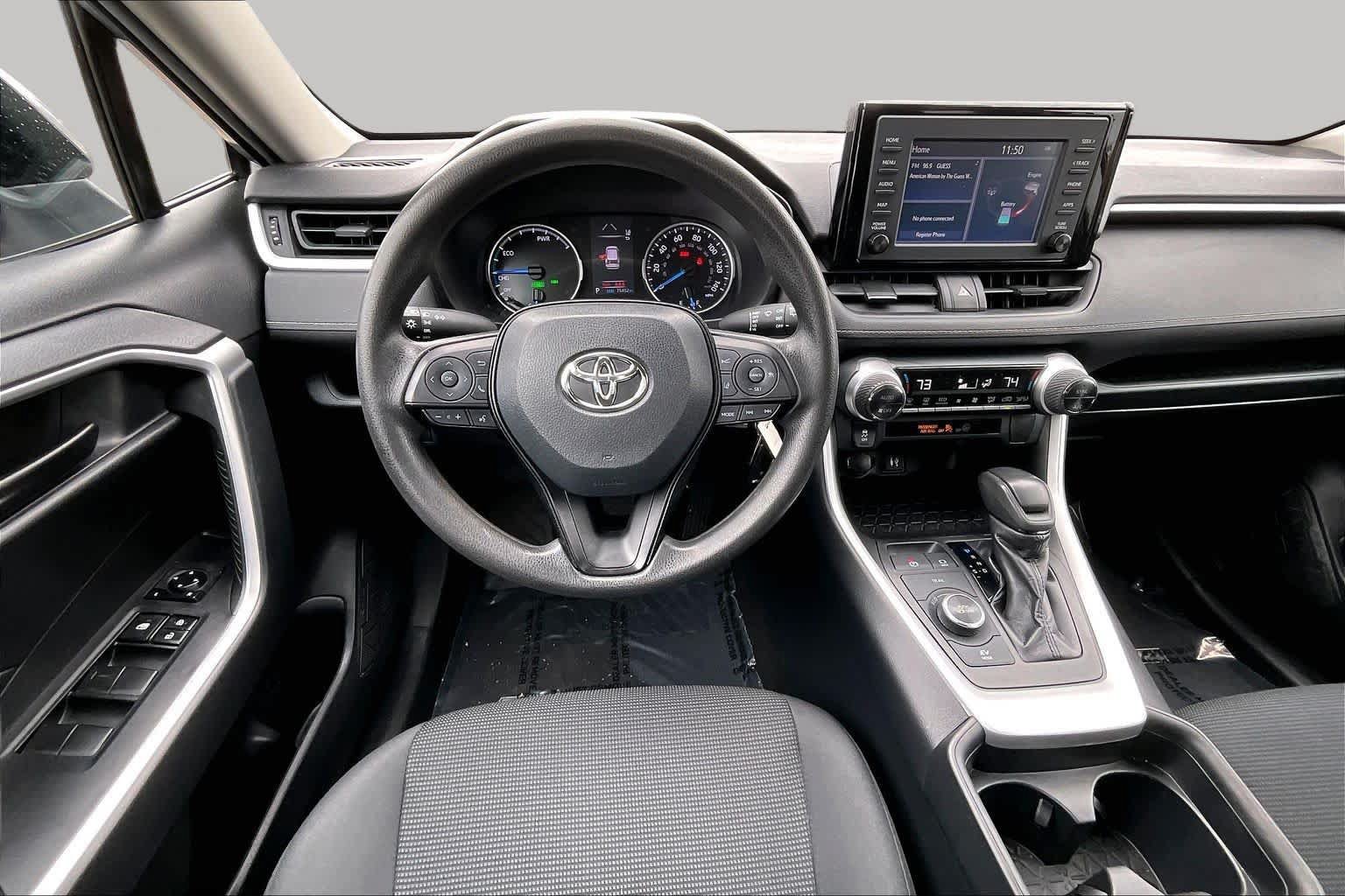 Used 2019 Toyota RAV4 LE w/ Carpet Mat Package AWD/4WD image 5