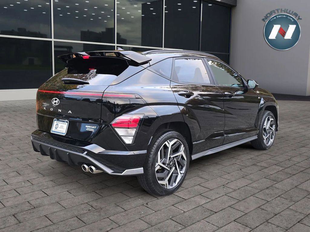 Used 2024 Hyundai Kona N Line image 6