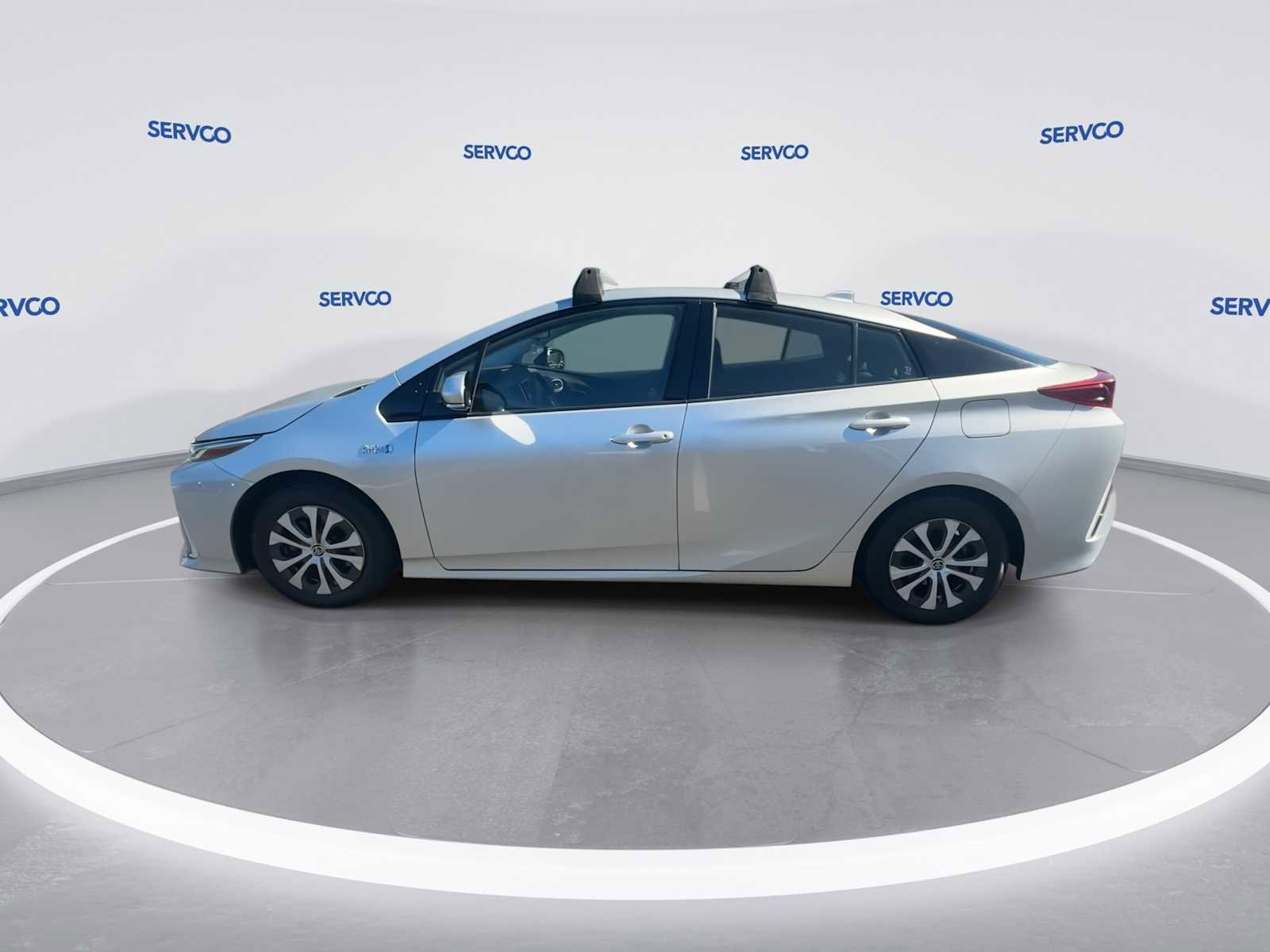 Used 2020 Toyota Prius Prime LE image 5