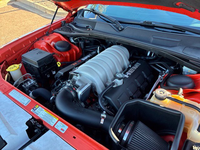 Used 2010 Dodge Challenger SRT8 RWD image 30