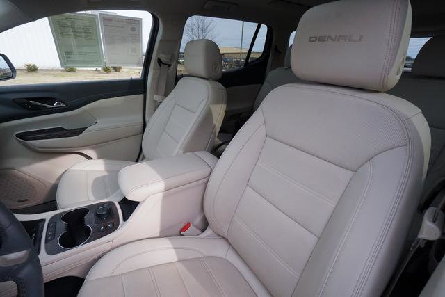 Used 2023 GMC Acadia Denali w/ Denali Ultimate Package image 27
