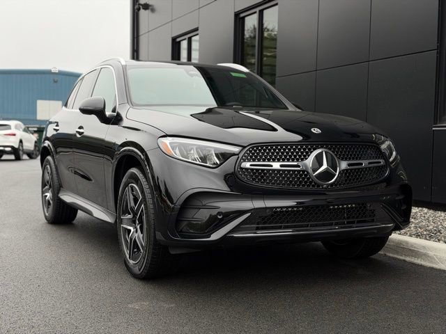 Used 2026 Mercedes-Benz GLC 300 4MATIC image 10