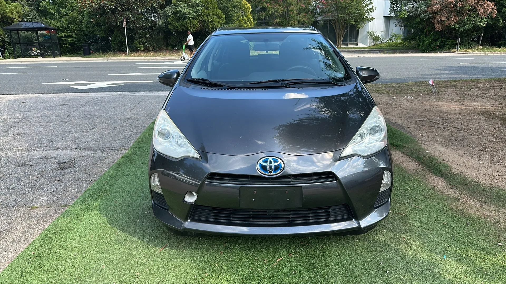 Used 2013 Toyota Prius C Two FWD image 2