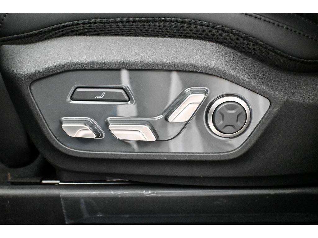 New 2026 Kia EV9 Land w/ Nightfall Edition Package AWD/4WD image 18