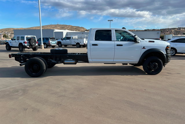 New 2026 RAM 5500 Tradesman AWD/4WD image 6