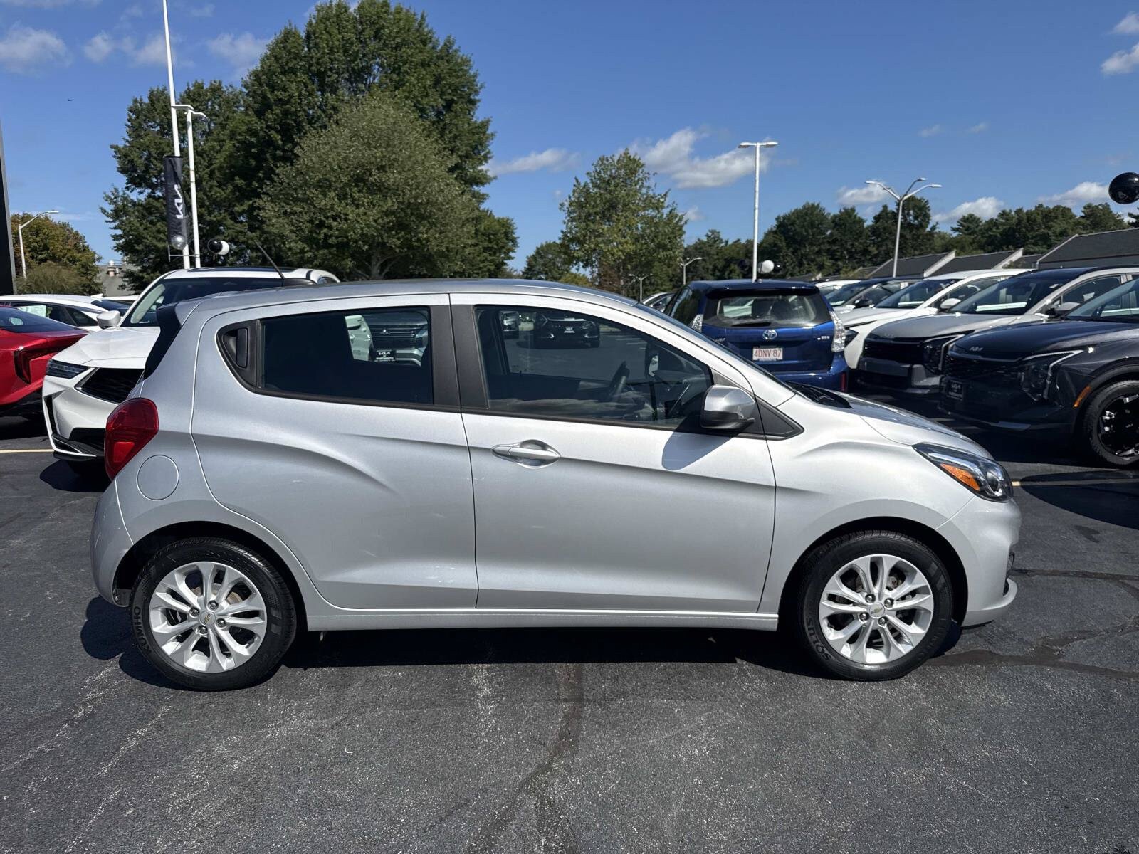 Used 2022 Chevrolet Spark LT FWD image 9