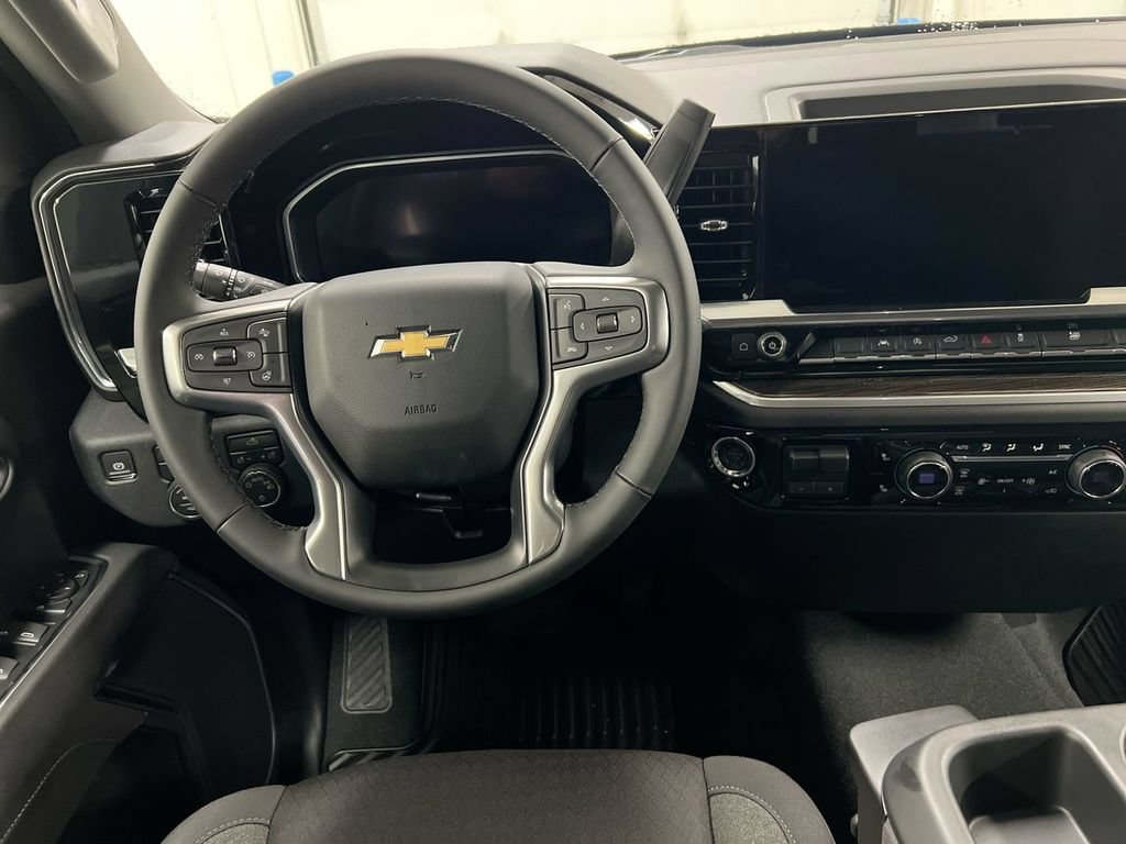 New 2026 Chevrolet Silverado 1500 LT AWD/4WD image 11