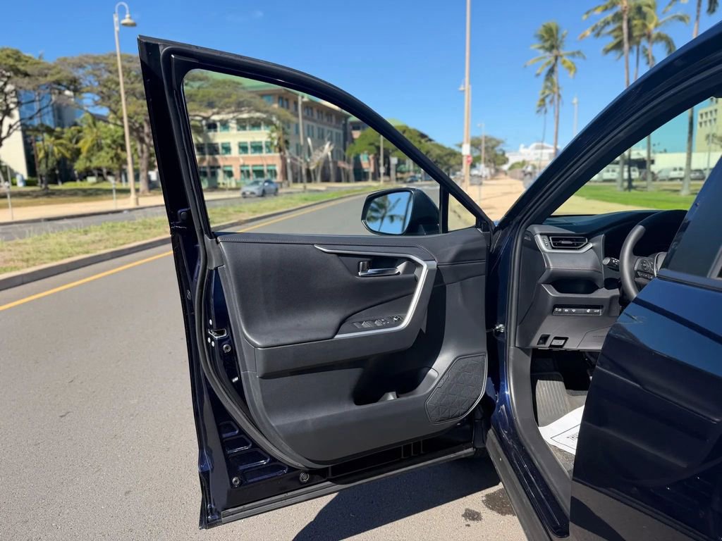 Used 2021 Toyota RAV4 XSE image 11