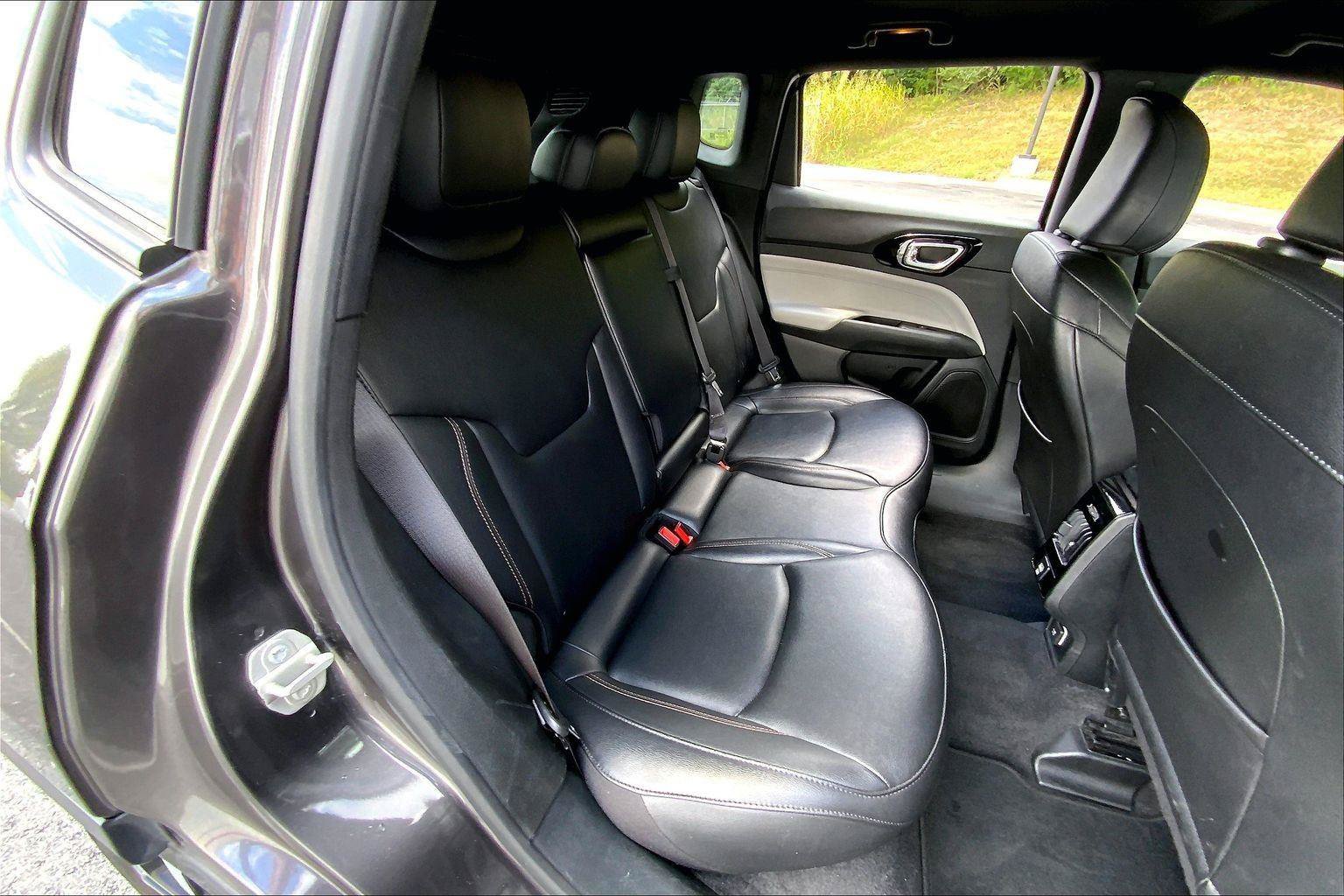 Used 2024 Jeep Compass Limited AWD/4WD image 25
