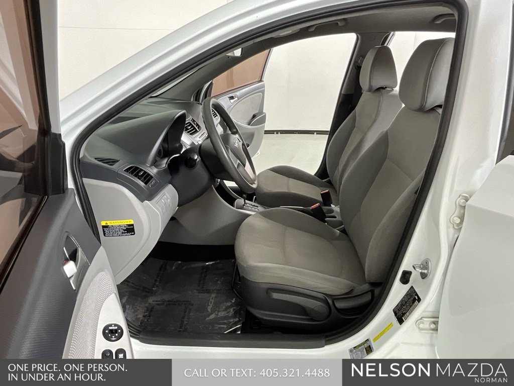 Used 2014 Hyundai Accent GS image 11