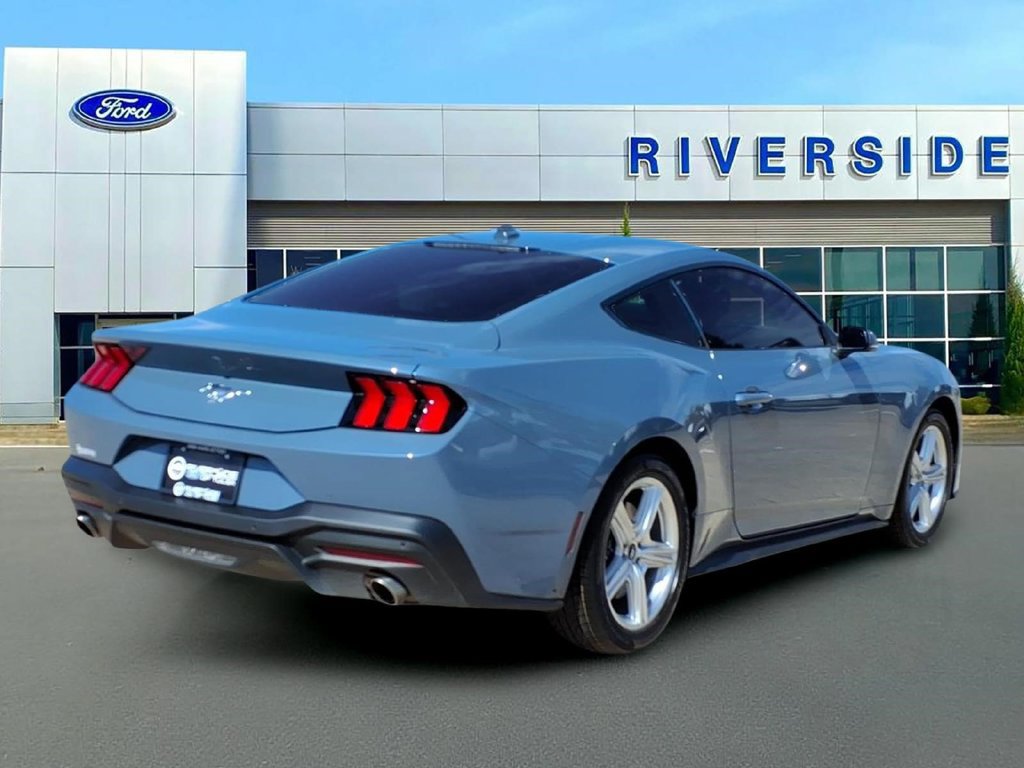 Used 2026 Ford Mustang Premium RWD image 7