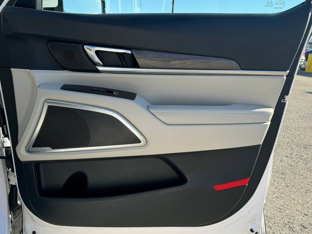 Used 2022 Kia Telluride SX w/ Nightfall Edition Package image 20