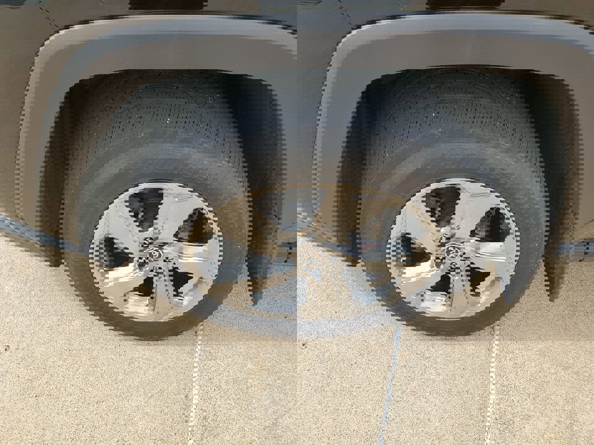 Used 2020 Toyota RAV4 Limited image 40