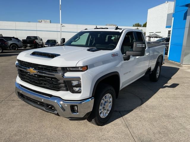 New 2026 Chevrolet Silverado 3500 LT w/ All Star Edition image 4
