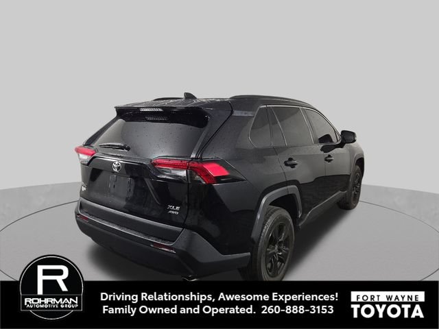 Used 2023 Toyota RAV4 XLE AWD/4WD image 6