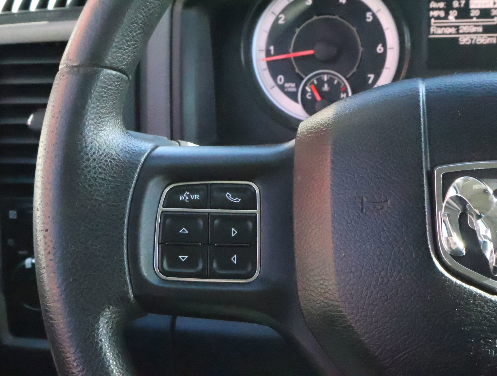 Used 2018 RAM 3500 Tradesman image 40