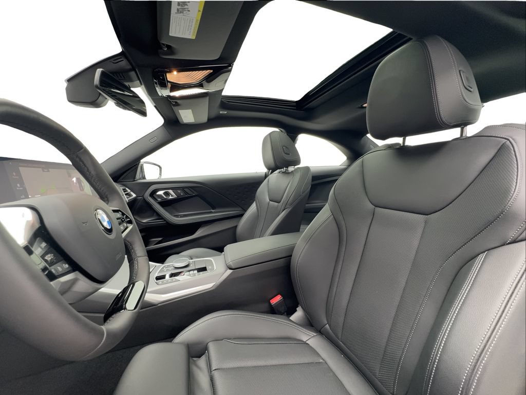 Used 2025 BMW 230i Coupe RWD image 19
