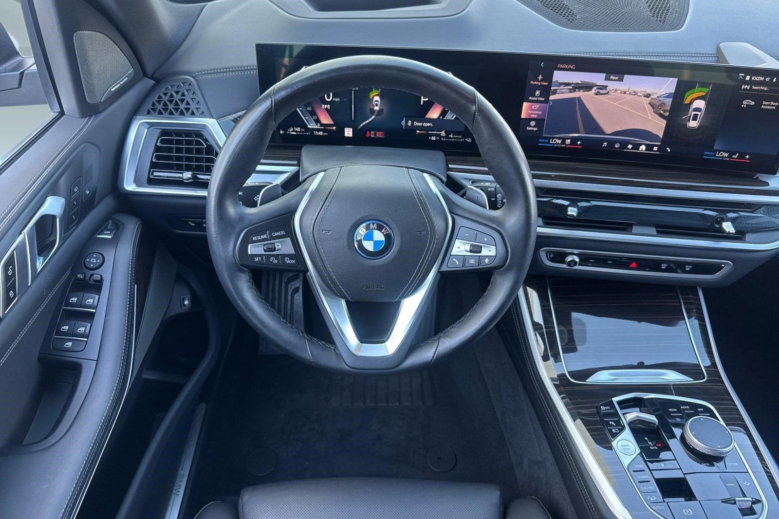 Used 2025 BMW X5 xDrive50e image 28