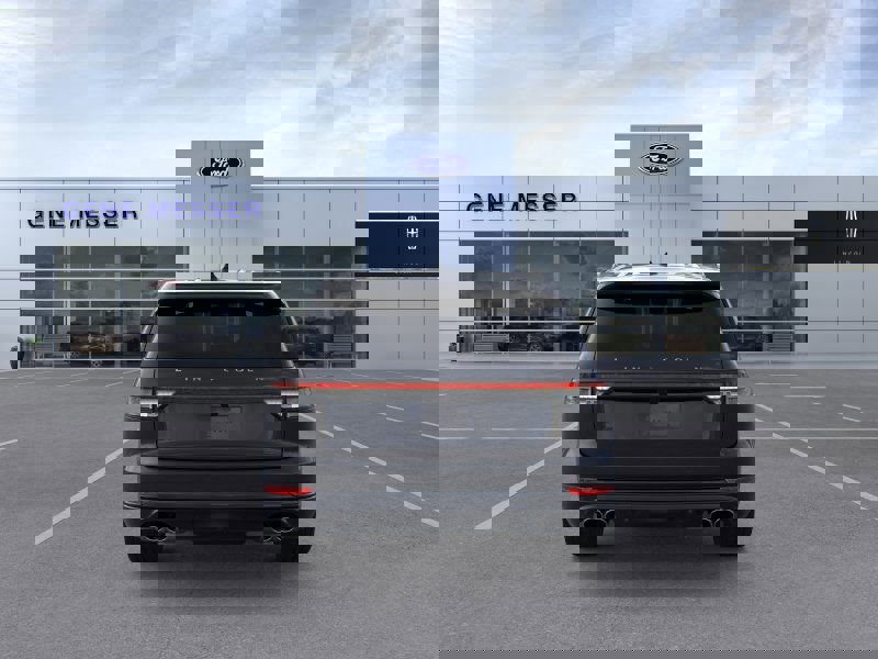 New 2026 Lincoln Aviator AWD w/ Jet Appearance Package image 27