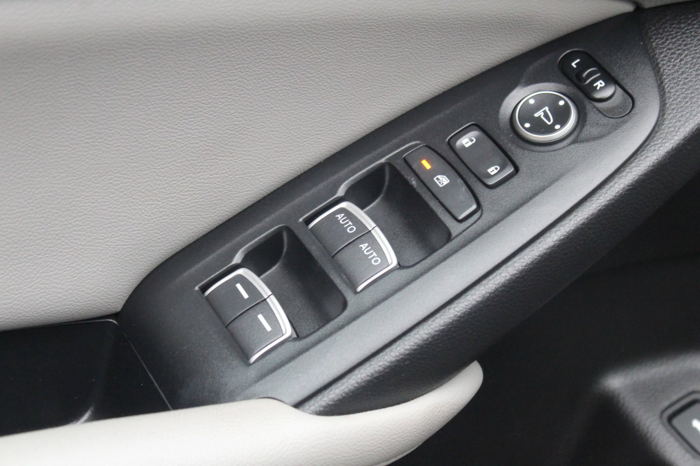 Used 2019 Honda Accord Touring image 22