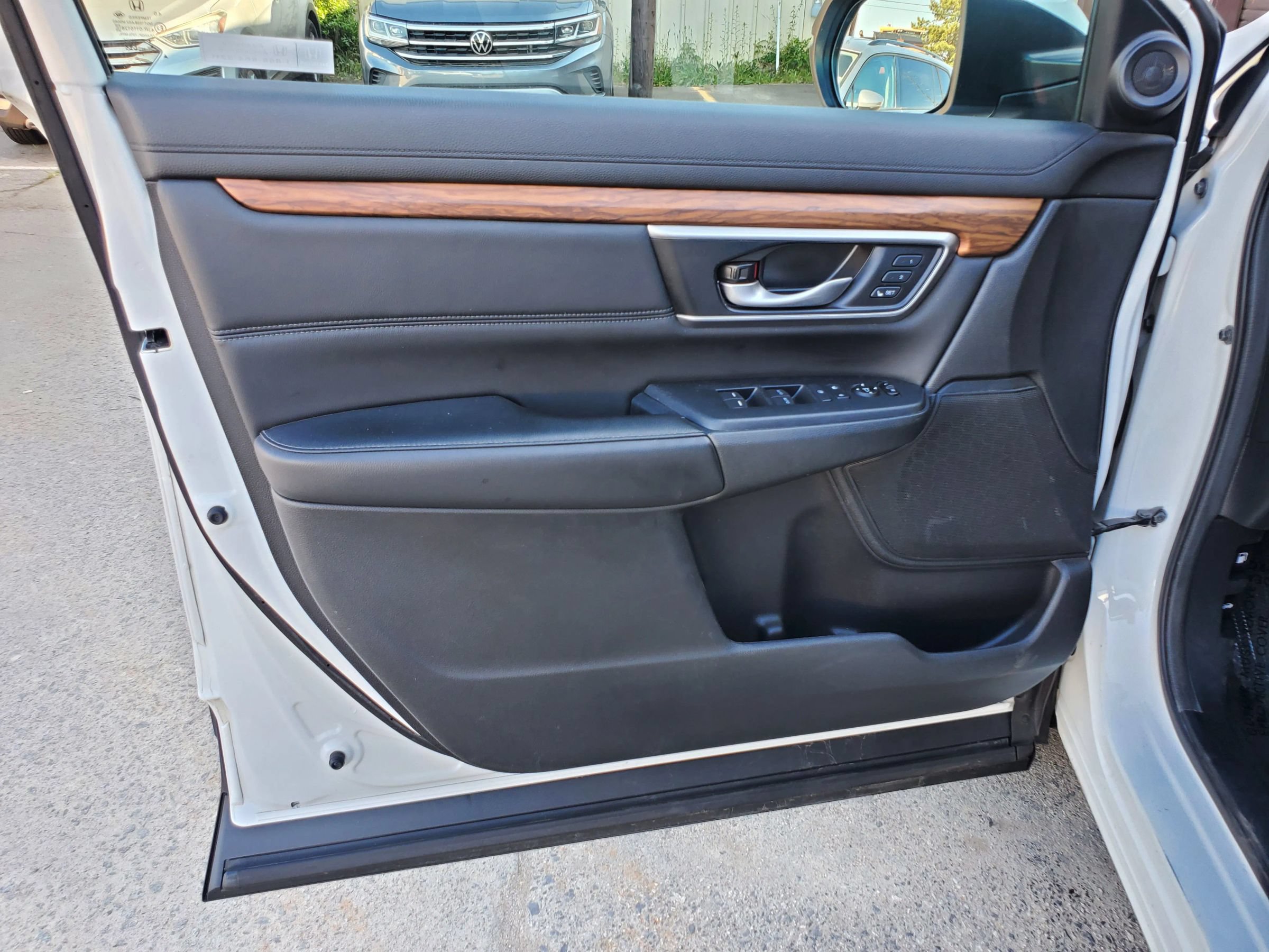 Used 2019 Honda CR-V EX-L image 23