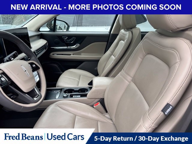 Used 2023 Lincoln Corsair AWD w/ Equipment Group 101A image 8
