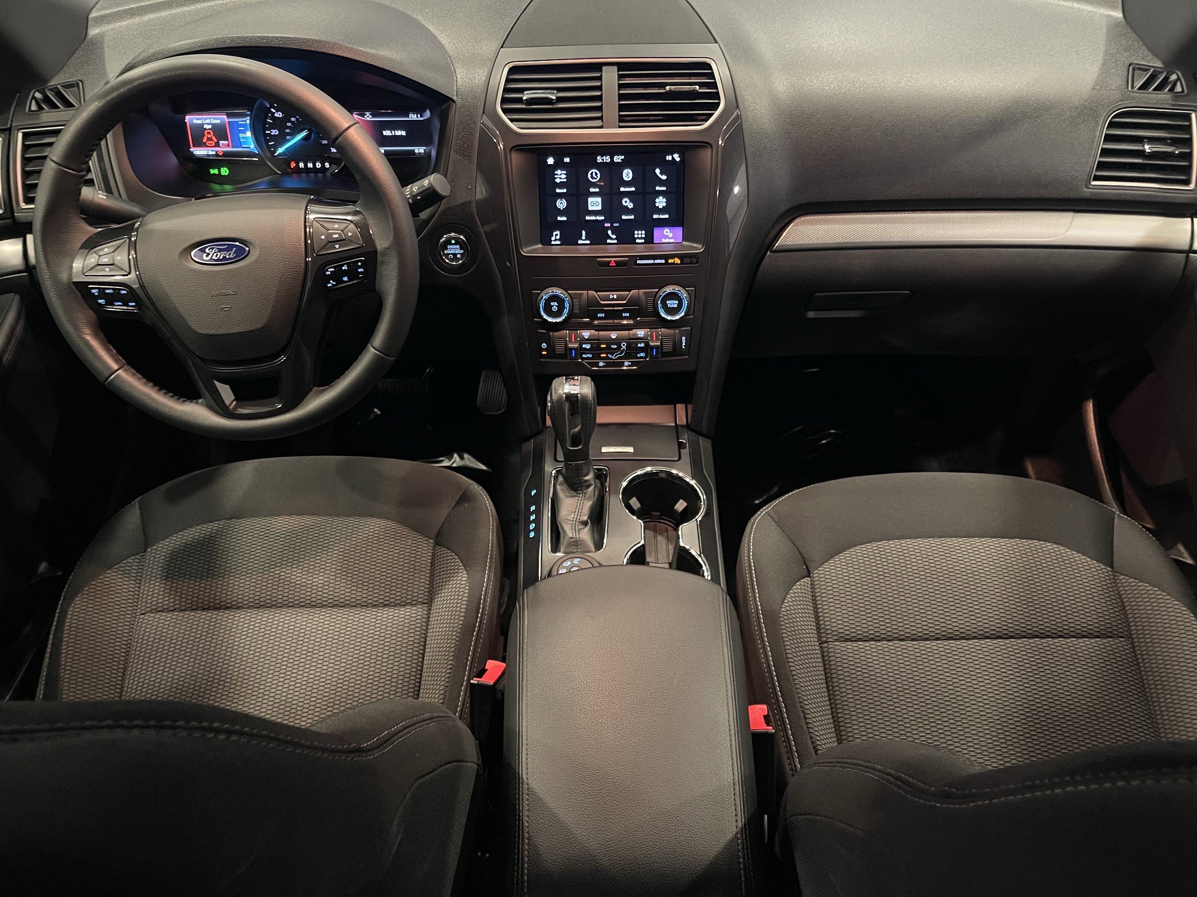 Used 2018 Ford Explorer XLT w/ Equipment Group 201A image 16