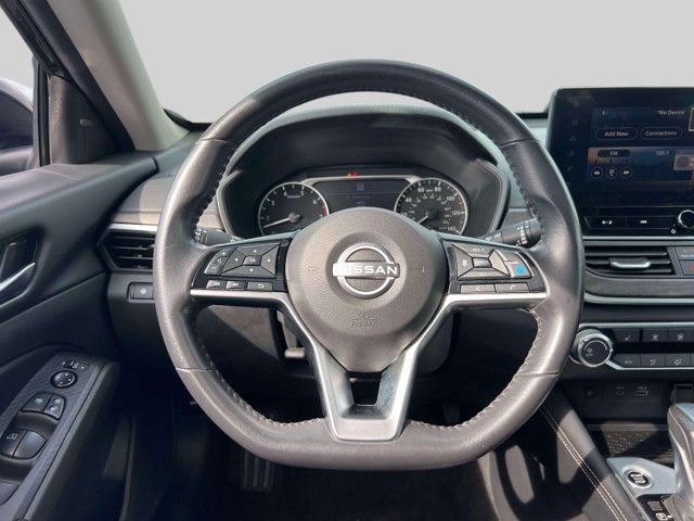 Used 2024 Nissan Altima 2.5 SV w/ SV Premium Package FWD image 13