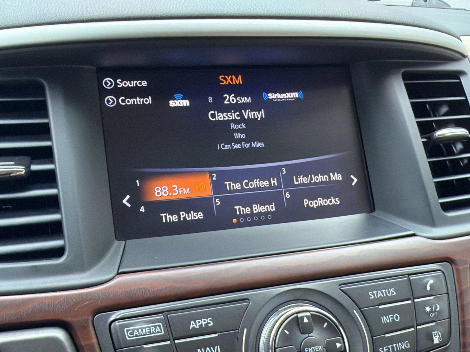 Used 2019 Nissan Pathfinder Platinum w/ Cargo Package FWD image 21