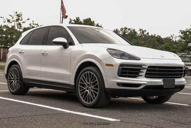 Used 2020 Porsche Cayenne AWD/4WD image 12