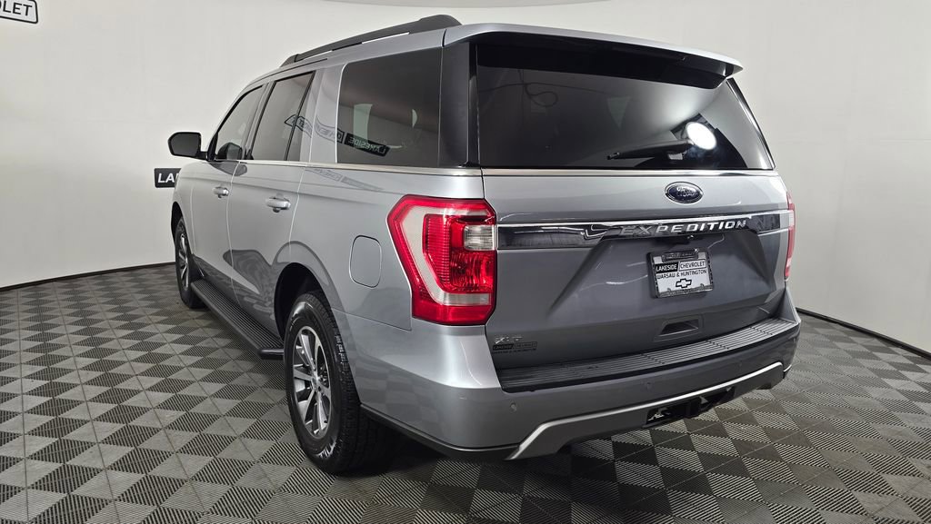 Used 2021 Ford Expedition XLT RWD image 4
