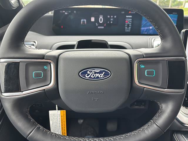 New 2027 Ford Expedition Platinum w/ Stealth Performance Package AWD/4WD image 24