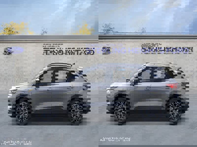 New 2026 Ford Escape SE image 3