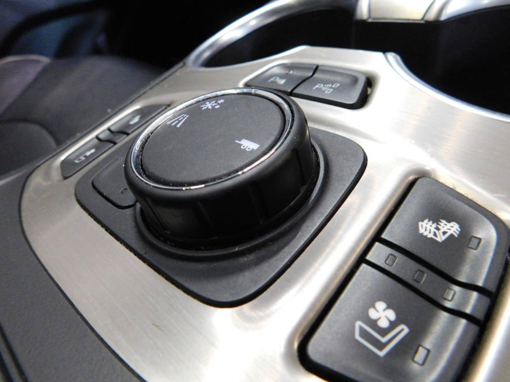 Used 2019 GMC Terrain Denali w/ Advanced Safety Package FWD image 21