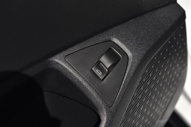 New 2026 Volkswagen Jetta GLI Autobahn FWD image 9