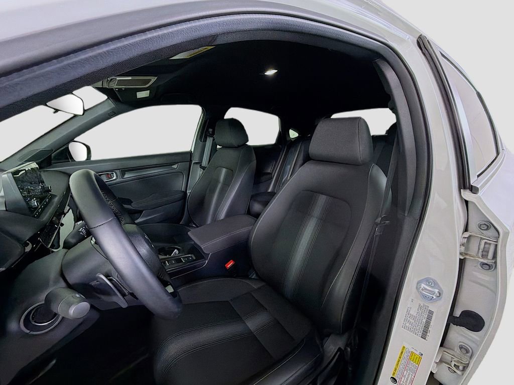 Used 2025 Honda Civic Sport image 11