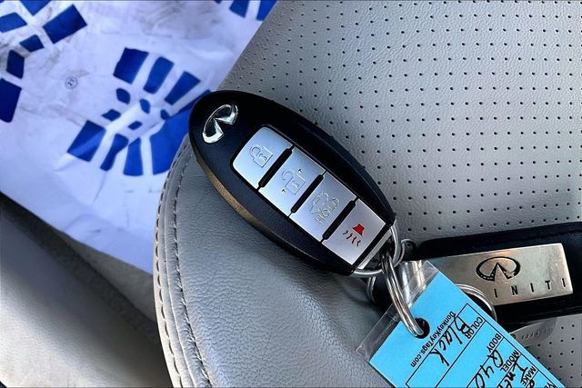 Used 2015 INFINITI Q40 w/ Navigation Package image 11