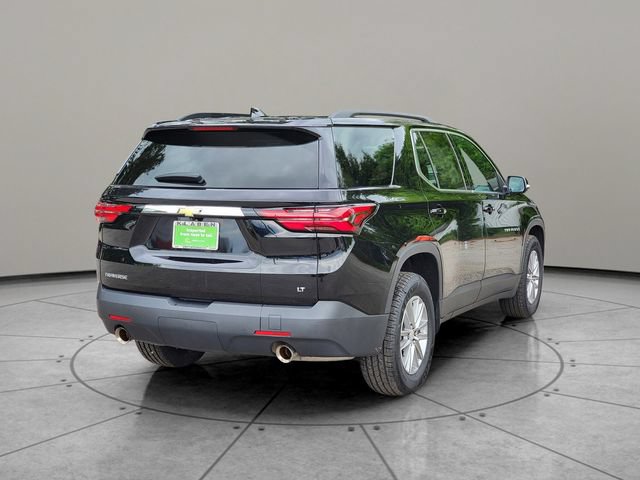 Used 2023 Chevrolet Traverse LT w/ LPO, Floor Liner Package FWD image 12