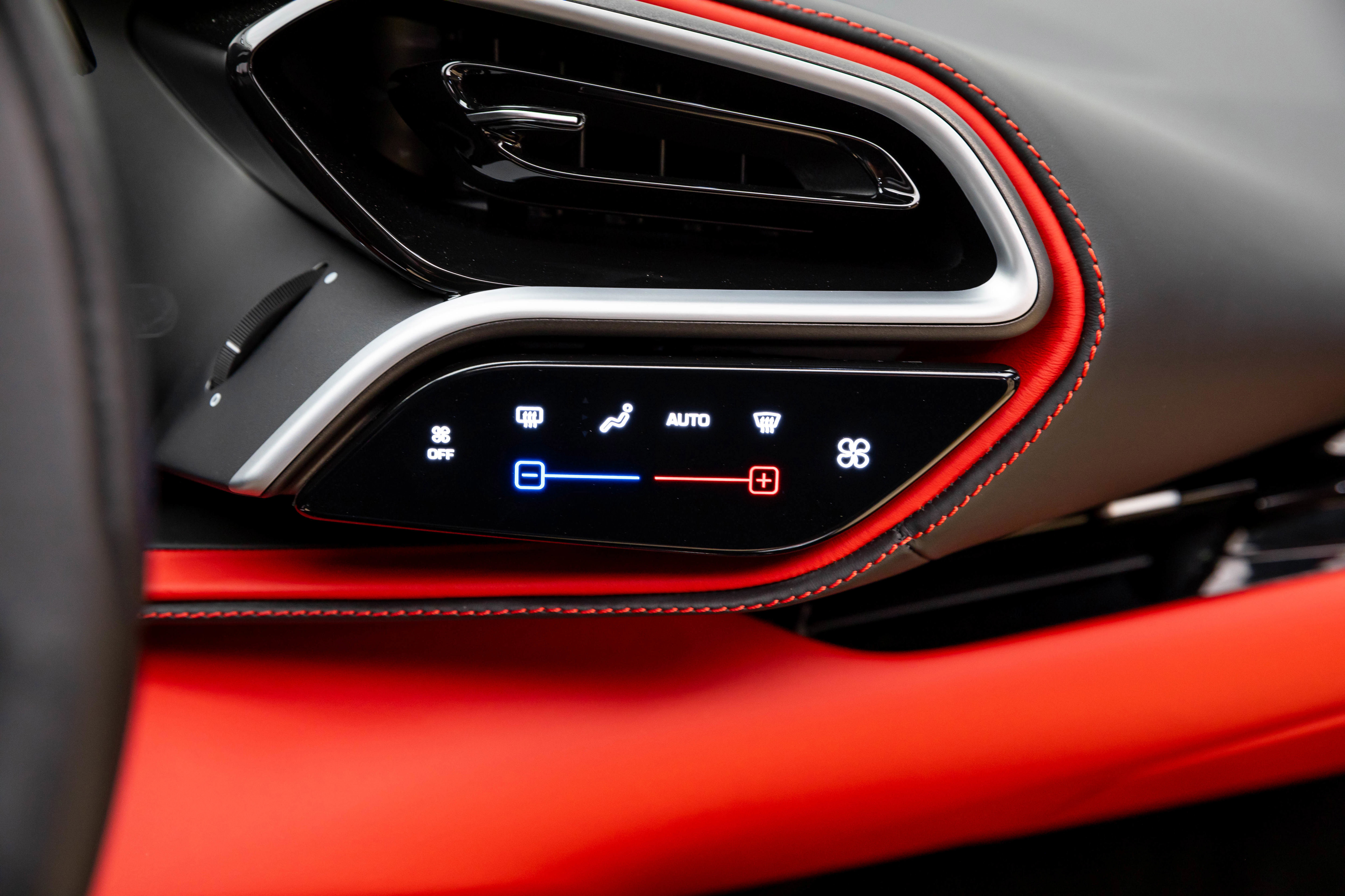 Certified 2024 Ferrari 296 GTS image 30