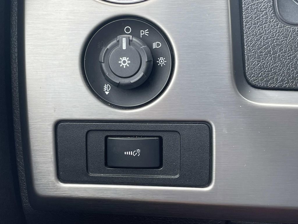 Used 2014 Ford F150 Limited RWD image 31