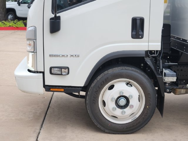 New 2025 Chevrolet Low Cab Forward 5500XG RWD image 23