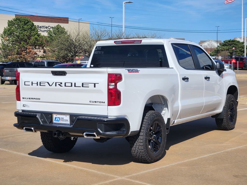 New 2026 Chevrolet Silverado 1500 Custom Trail Boss w/ LPO, Dark Essentials Package image 3