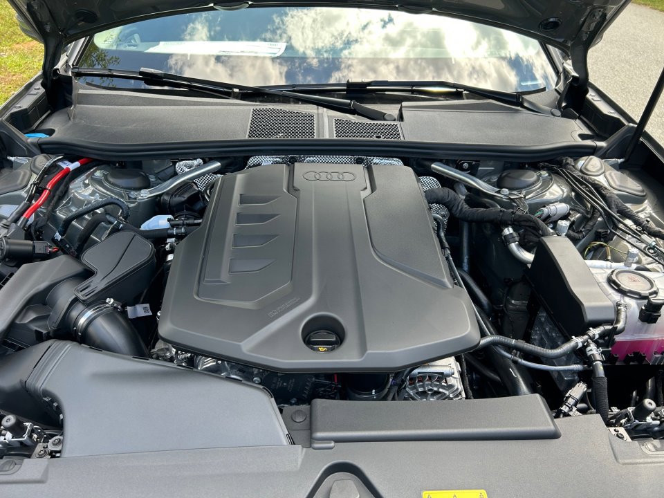 New 2025 Audi A5 2.0T Premium image 16