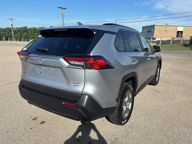 Used 2024 Toyota RAV4 XLE w/ Weather Package AWD/4WD image 4